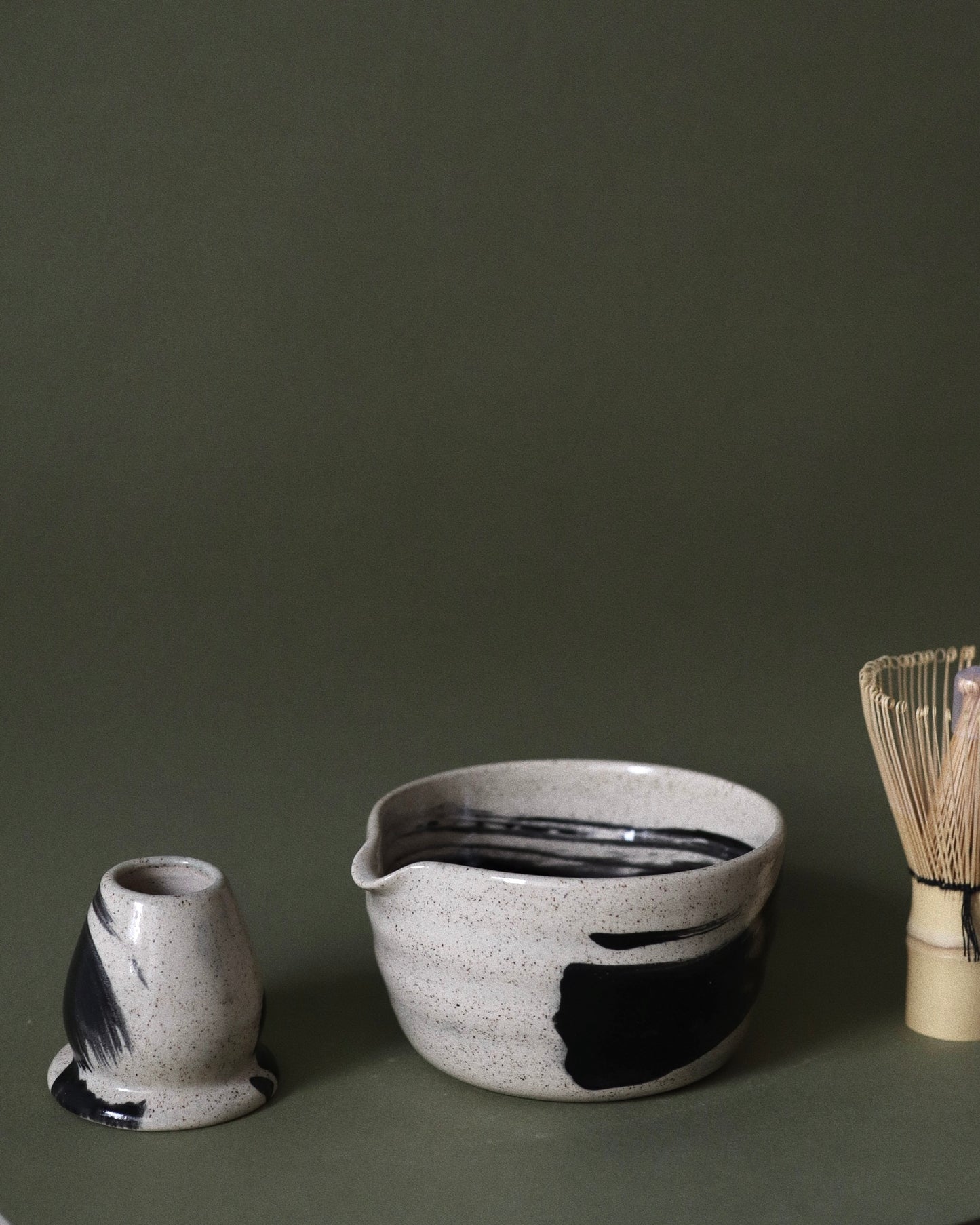 Brush-Stroked Matcha Set